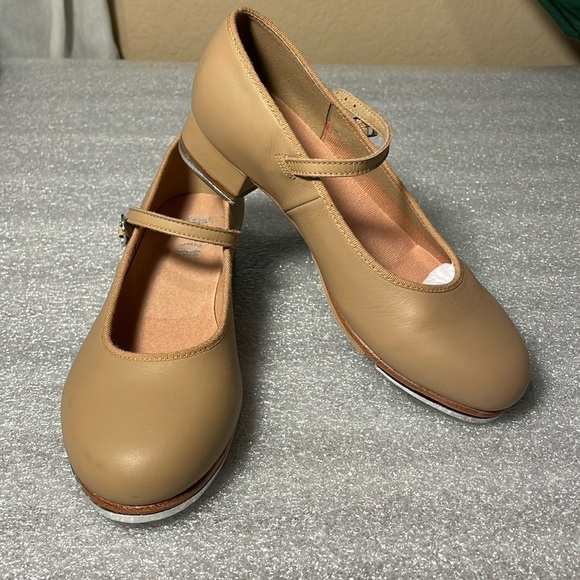 BLOCH Tan Leather Tap Shoes Maryjane Style Techno Tap #2T size 6.5 new w/o box - Picture 1 of 11